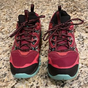 Merrell Trail Runners - excellent used condition